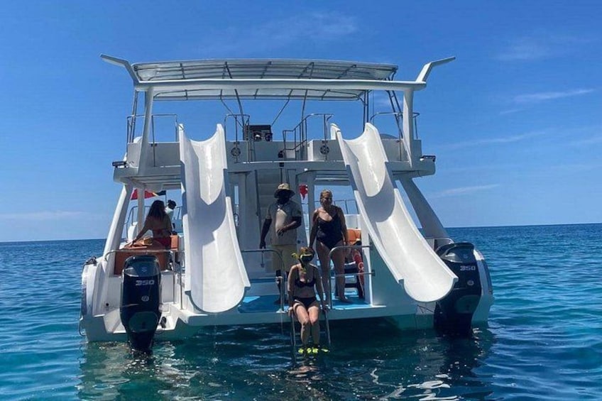Private Half Day with Waterslide Boat 3