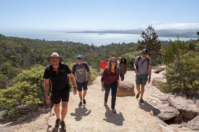 Hiking Freycinet National Park 2