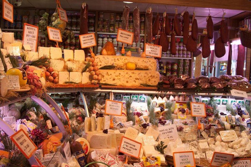 Two Markets, Two Continents with Culinary Backstreets 2