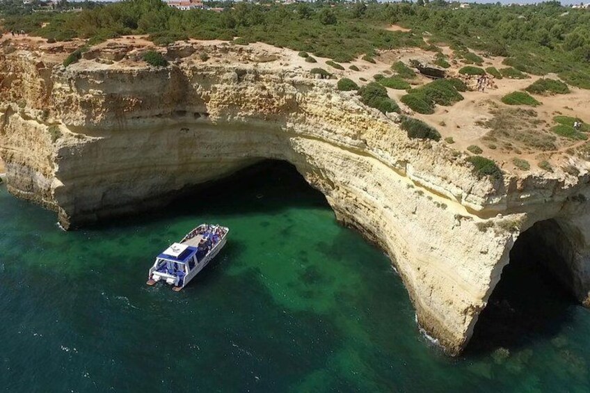 BENAGIL Cave Tour 5