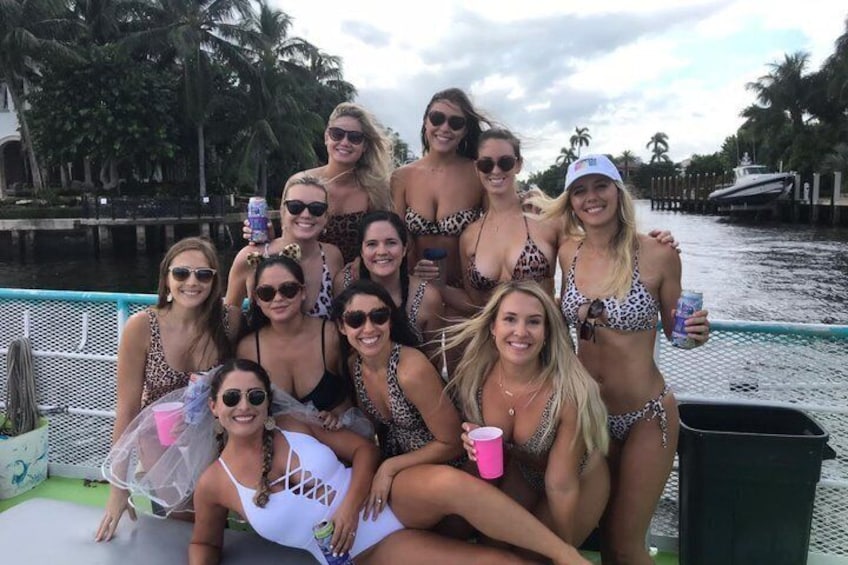 Fort Lauderdale Private Party Boat: Sandbar Swim Groups (15–45) 2