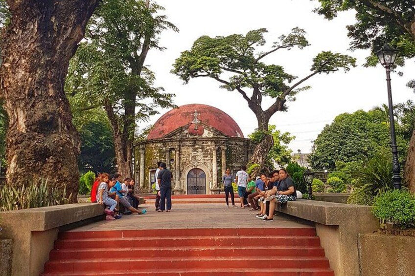 Spectacular Manila to Tagaytay: Full-Day Sightseeing Tour 4