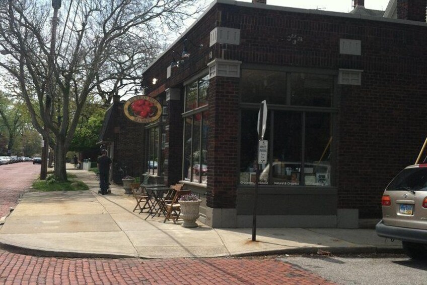 Little Italy Neighborhood Food Tour of Cleveland