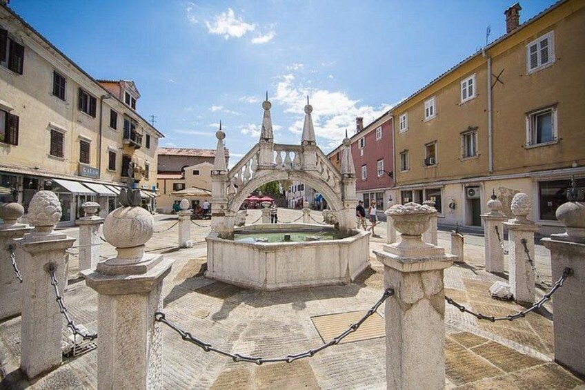 Da Ponte fountain, Koper 2