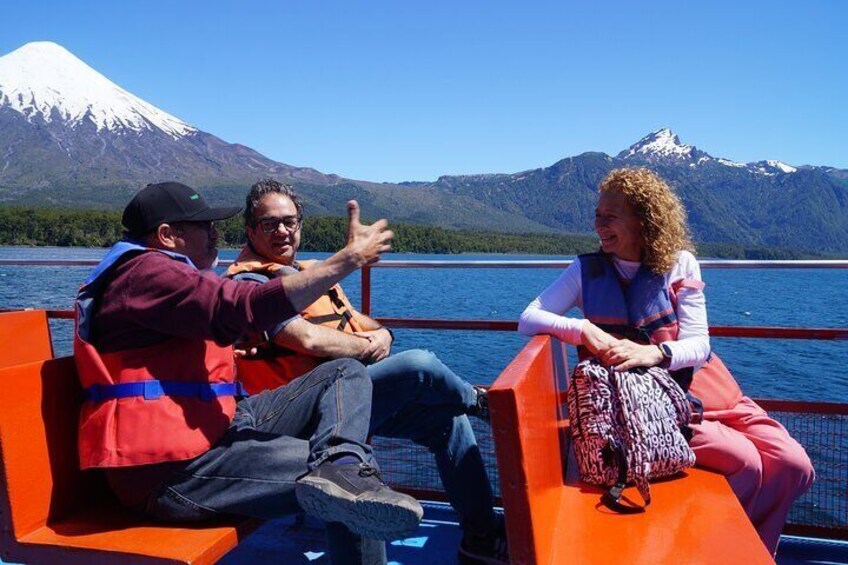 Todos los santos lake navigation