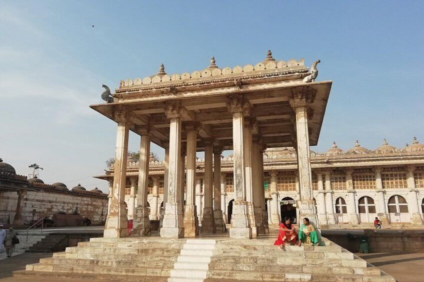 Stepwell 3