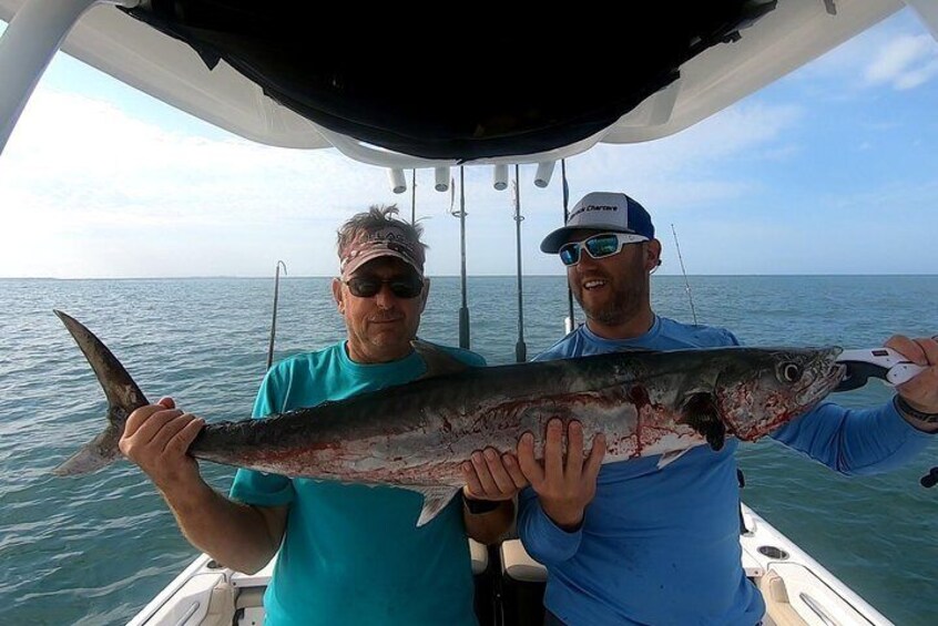 6HR Fishing Charter