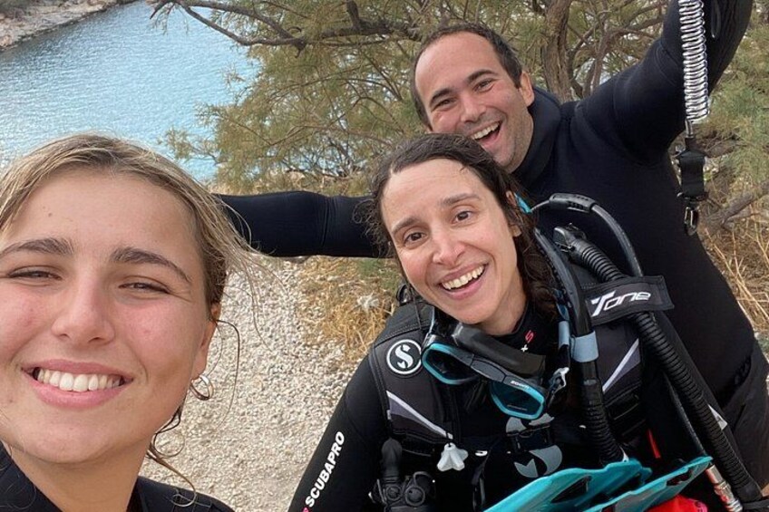 Premium Double Shore Diving in Athens for Certified Divers 2