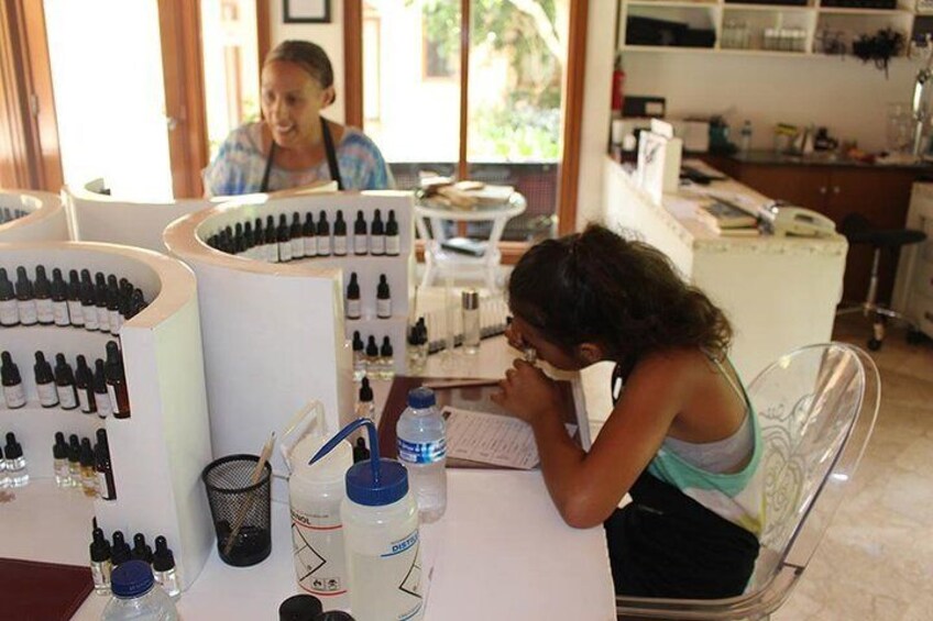 Your Fragrance Selection: Bali Perfume Workshop and Creations