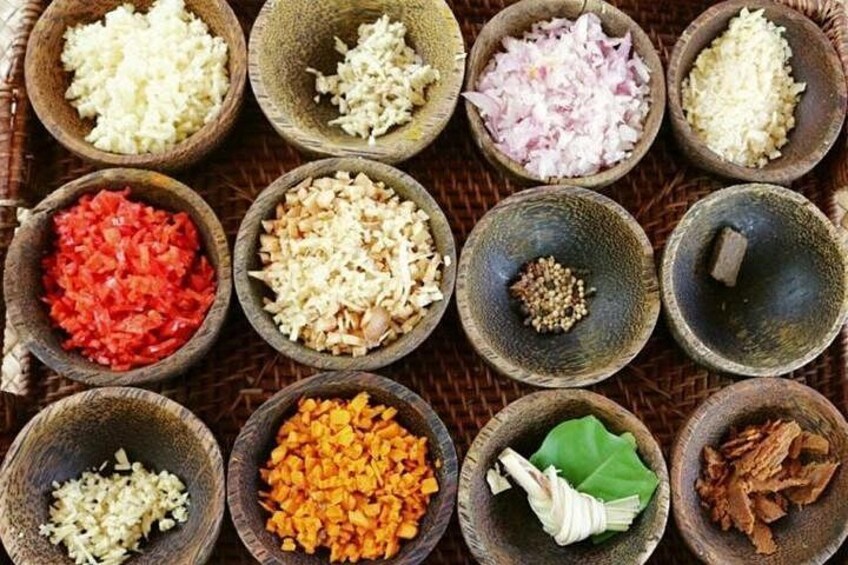 Go Locally: Bali Ubud Cooking Class with Traditional Market Visit by Chef Ketut 3