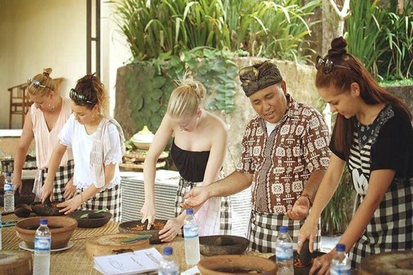 Go Locally: Bali Ubud Cooking Class with Traditional Market Visit by Chef Ketut 1