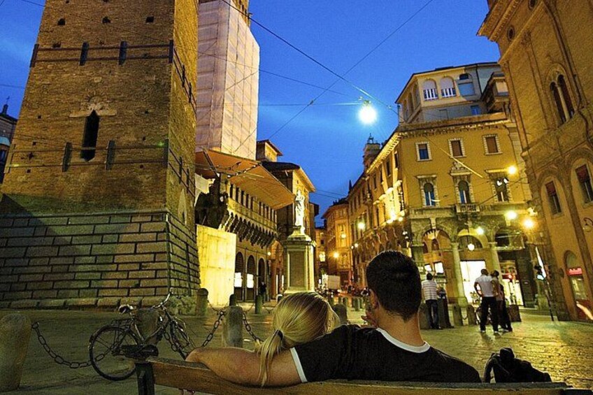 Bologna Walking Tour 2H Shared 2