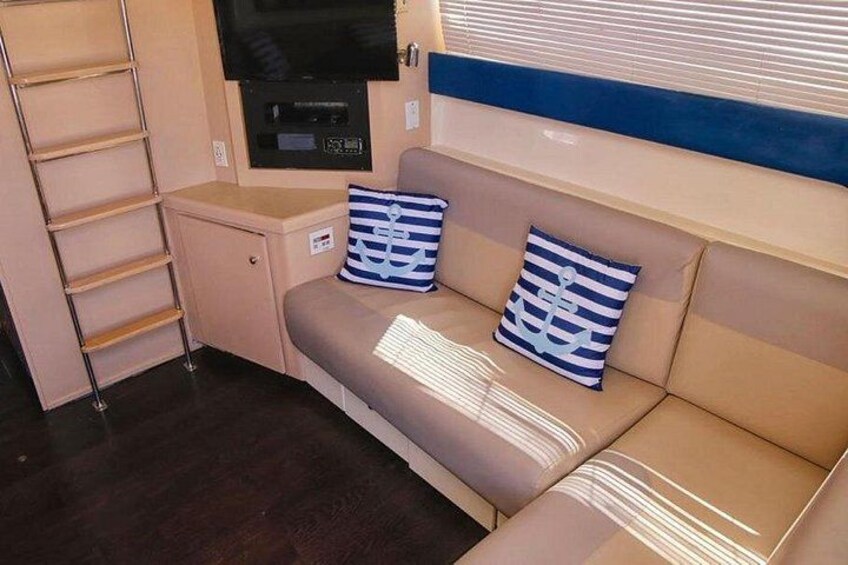 Yacht tours 3