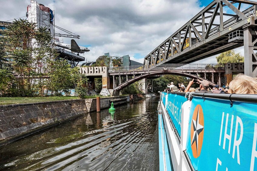 Picture 12 for Activity Boat Tour on Spree & Landwehrkanal with live guide 3