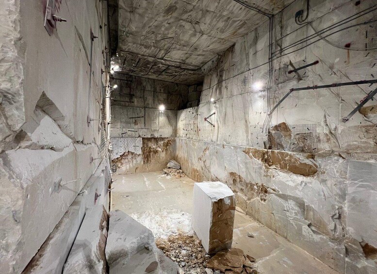 Picture 12 for Activity From Carrara: Marble Quarries Tour by Jeep and Lardo Tasting 4