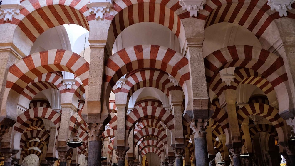 Picture 18 for Activity Córdoba: Mosque, Jewish Quarter & Tour with Ticket 2