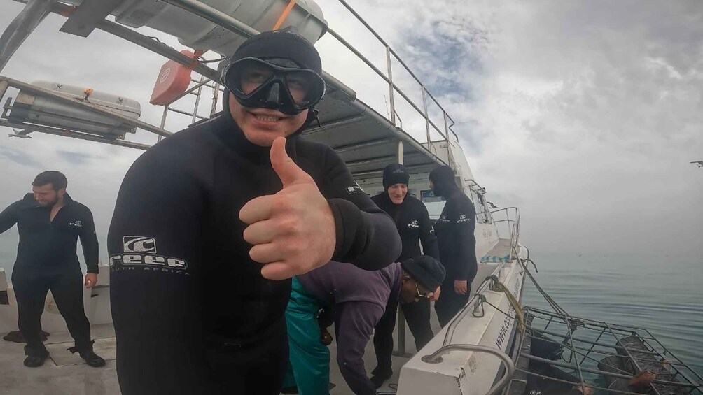 Picture 19 for Activity Gansbaai: Shark Cage Diving and Shark Viewing Boat Trip 3