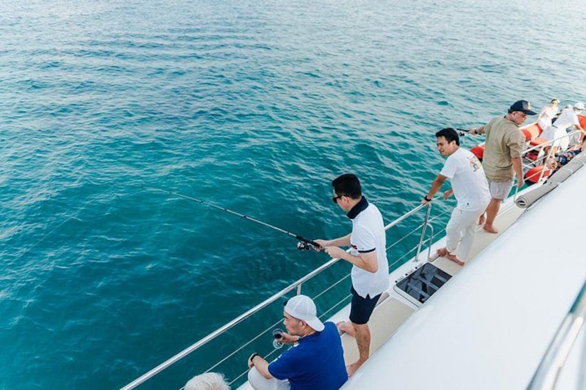 Pattaya Full-Day SUNSET Yacht exclusive Island(Buffet,Snorkeling) 3