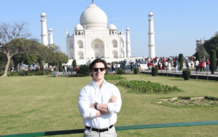 Picture 20 for Activity New Delhi: Taj Mahal Day Trip & Agra Highlights With Lunch 2