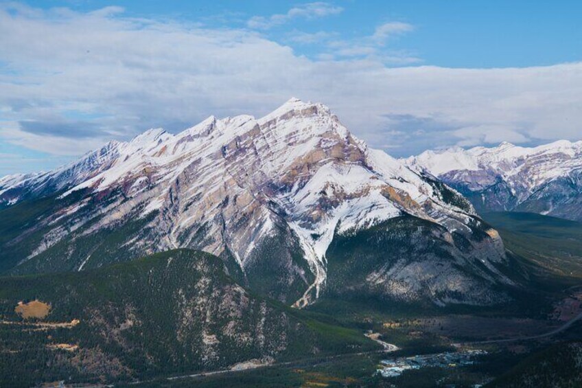 Banff Deep 1 Day Tour in Banff National Park