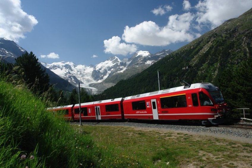 From Como: Day trip to St. Moritz & Panoramic Bernina Express 3