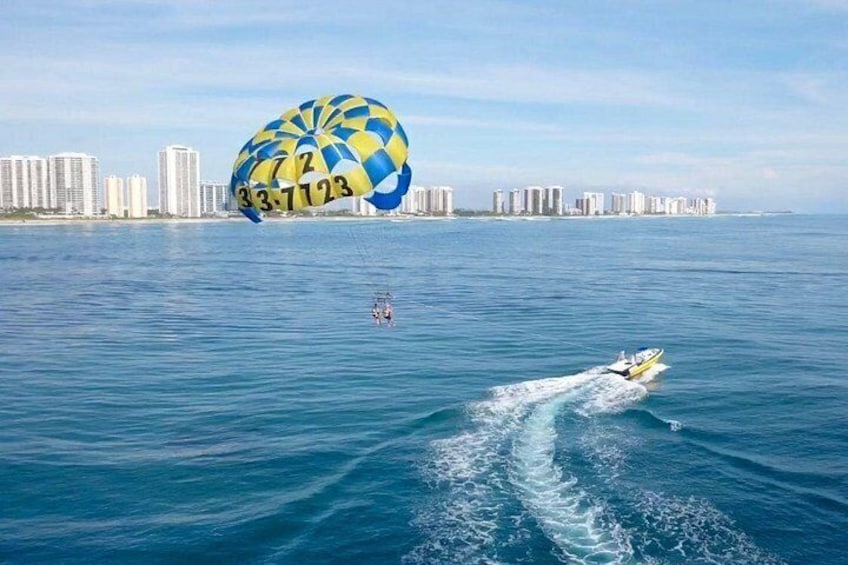 Parasailing Adventure in West Palm Beach 2