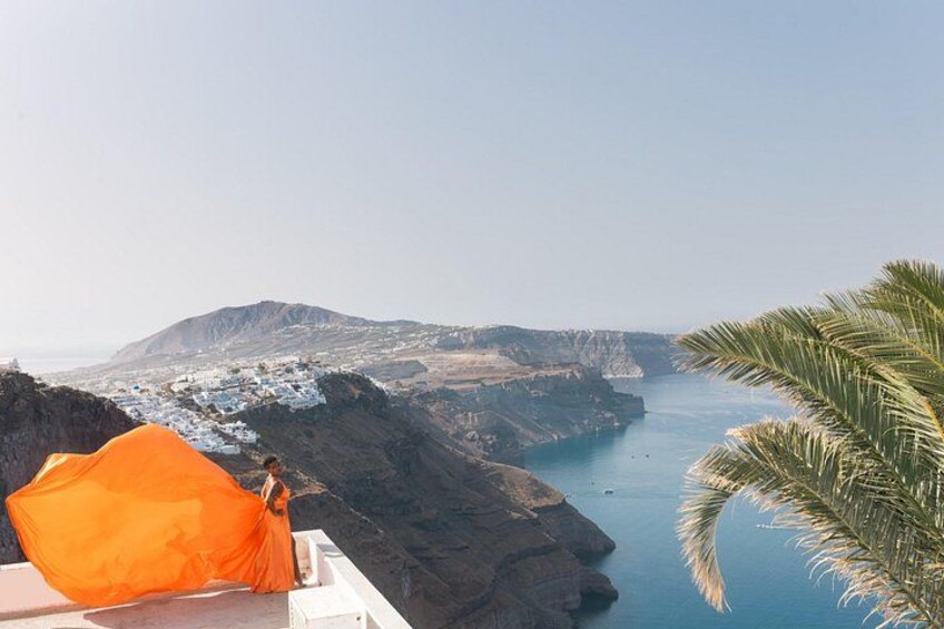 Exclusive Santorini Flying Dress Photoshoot with Pickup 3