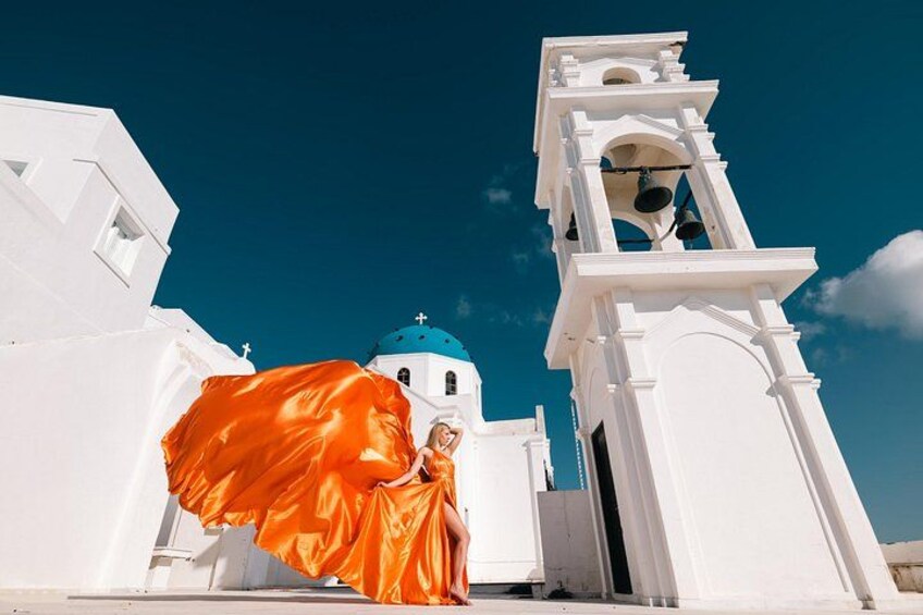 Exclusive Santorini Flying Dress Photoshoot with Pickup 3