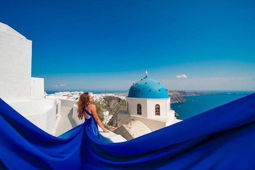 Exclusive Santorini Flying Dress Photoshoot with Pickup 4