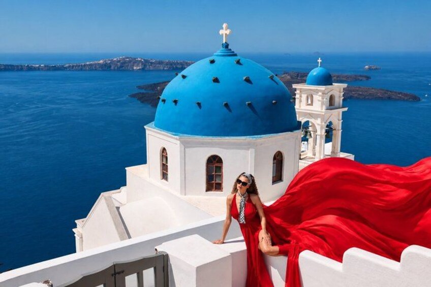 Exclusive Santorini Flying Dress Photoshoot with Pickup 1