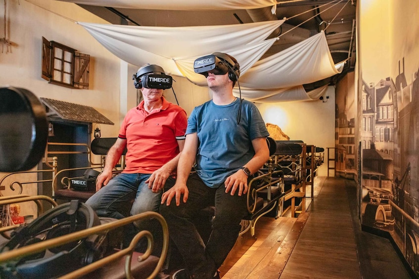 Picture 7 for Activity Frankfurt: Virtual Reality Time Travel Experience Ticket 3