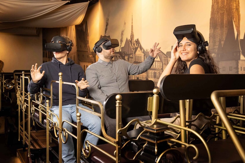 Frankfurt: Virtual Reality Time Travel Experience Ticket 1