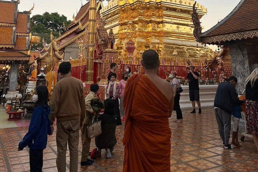 Chiang Mai - Doi Suthep Temple & Wat Pha Lat Hike 3