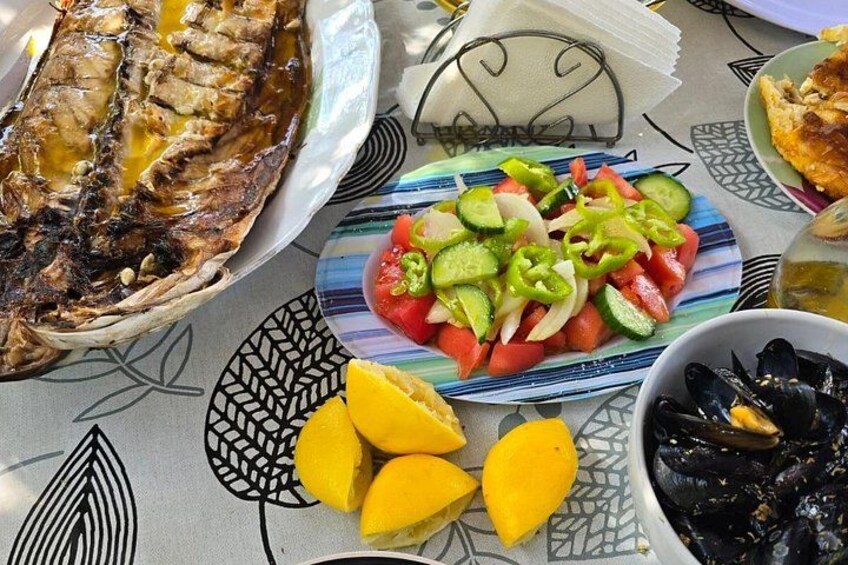 Ksamil: Mussel Sailing Tour with Food and Drink in Albania 4