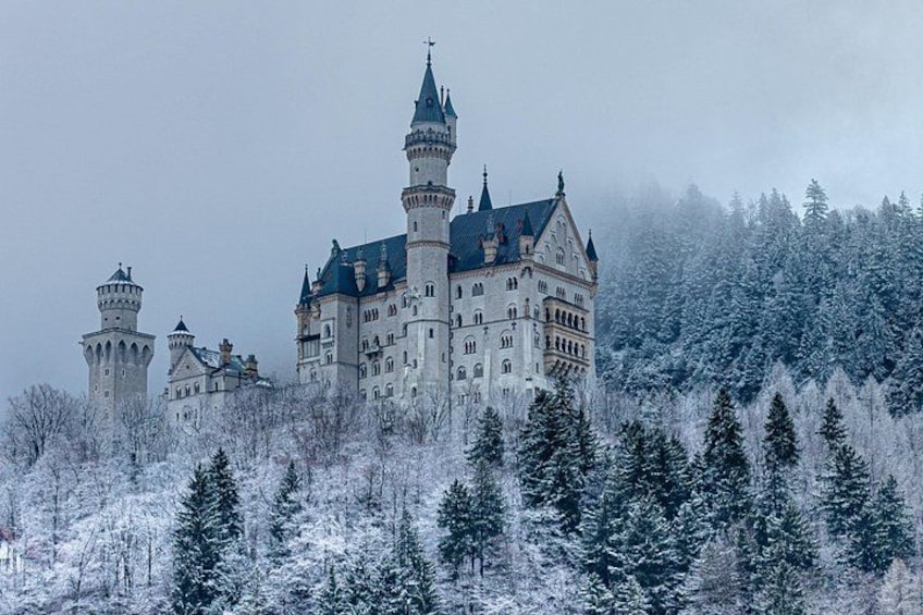Private Tour to Neuschwanstein Castle & Linderhof from Munich 5