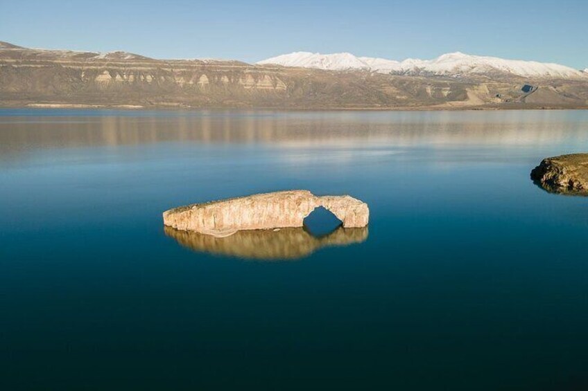 Full Day Private Tour Scenic Route 41 and Lake Posadas 1