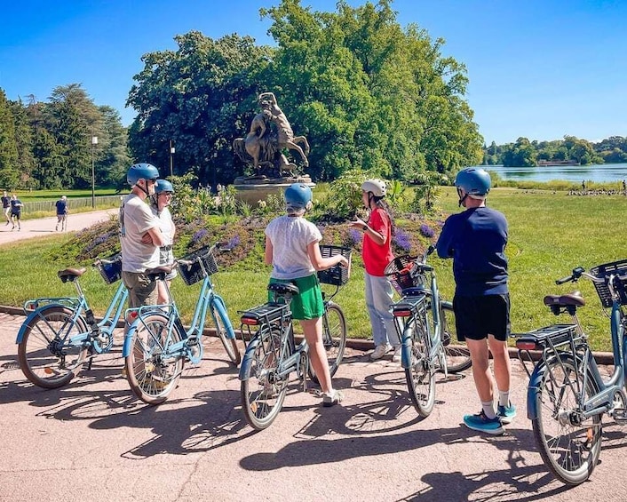 Lyon: 3-hour guided bike tour 1