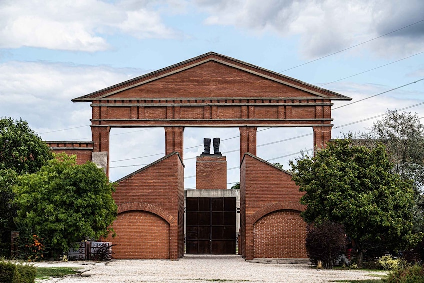 Budapest: Memento Park Ticket 1