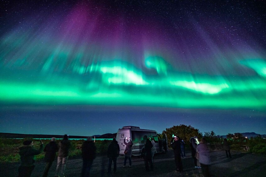 Picture 1 for Activity From Reykjavik: Northern Lights Tour with Hot Cocoa & Photos 1