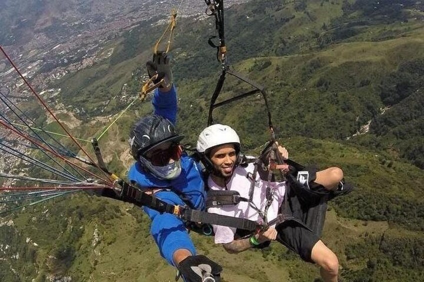 PARAGLIDING BICITOUR MEDELLIN 2
