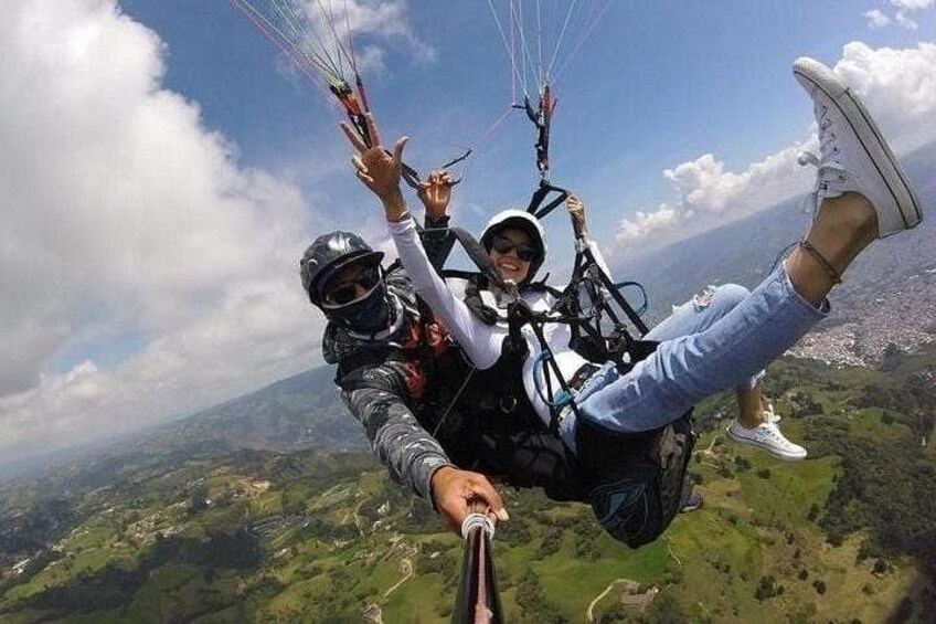 PARAGLIDING BICITOUR MEDELLIN 1