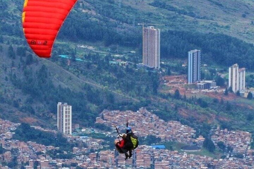 PARAGLIDING BICITOUR MEDELLIN