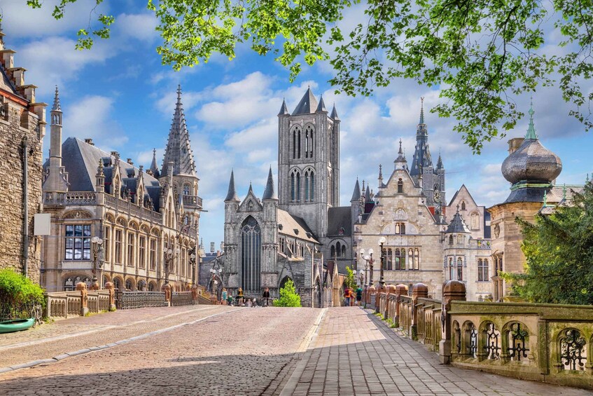 Picture 6 for Activity From Brussels: Antwerp and Ghent Full-Day Guided Tour 3