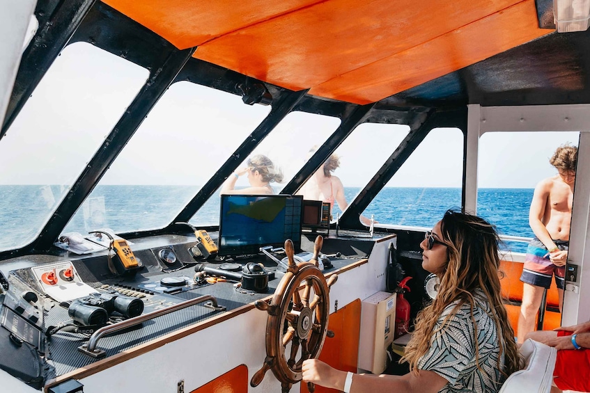 Picture 10 for Activity Fuerteventura: Glass Bottom Boat Cruise with Lunch & Drinks