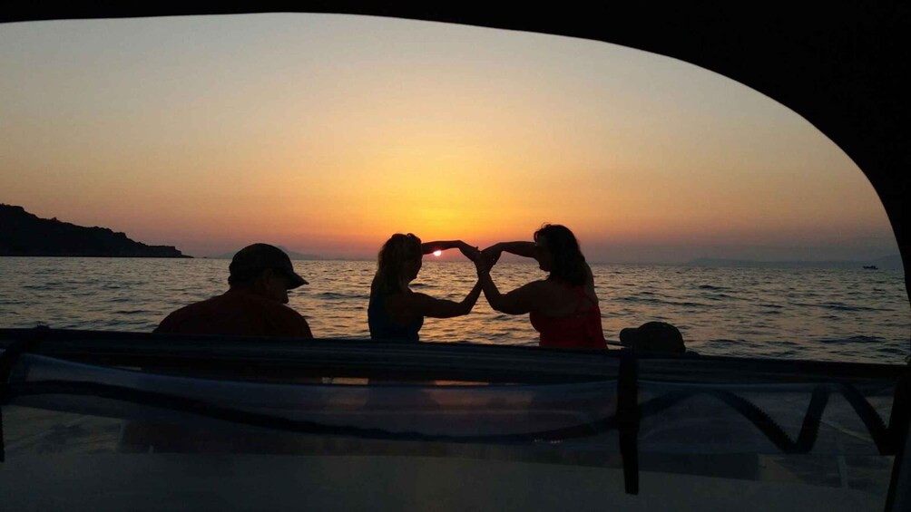 Picture 6 for Activity Semi private Sorrento Sunset Cruise Experience 3