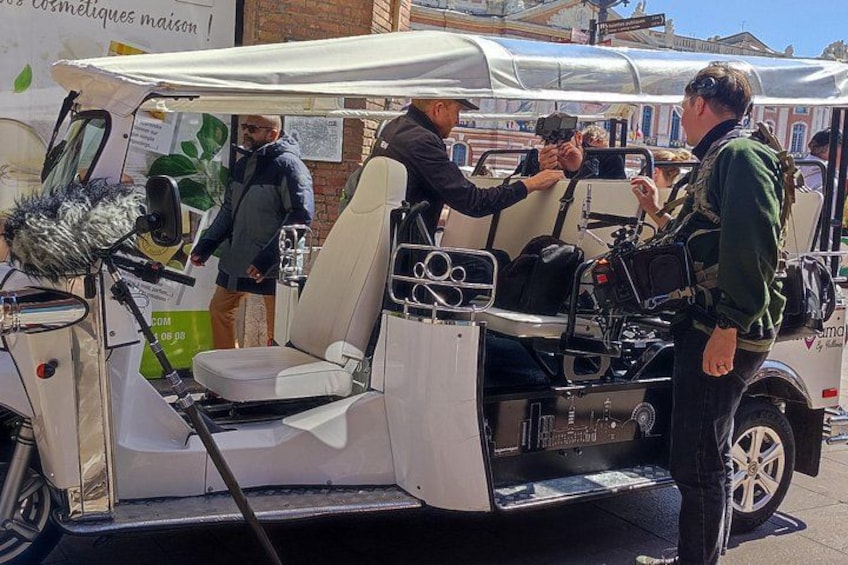 Toulouse Tour in Electric Tuk Tuk 4