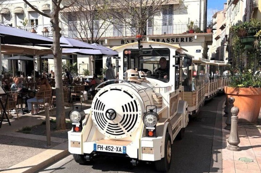 The Little Train of Antibes Juan-les-Pins 2