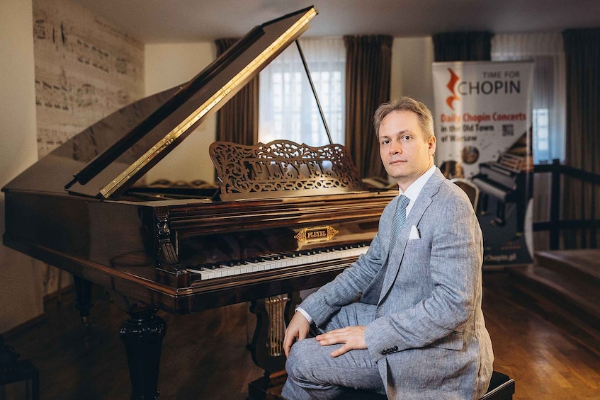 Picture 4 for Activity Warsaw: Chopin Concert in the Old Town 3