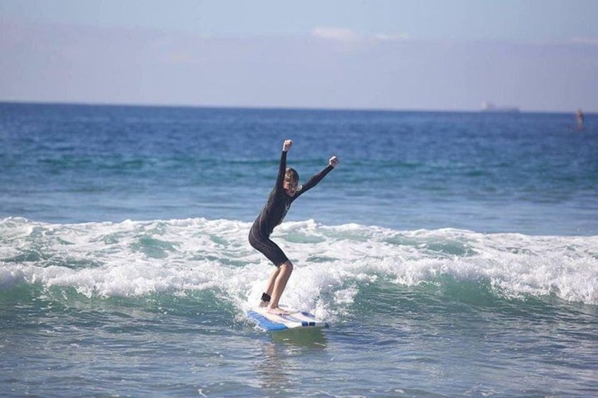 2 Hour Private Group Surf Lessons in Huntington Beach 4