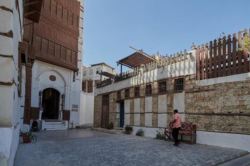 Historical & Heritage Tour in Jeddah Al Balad 4